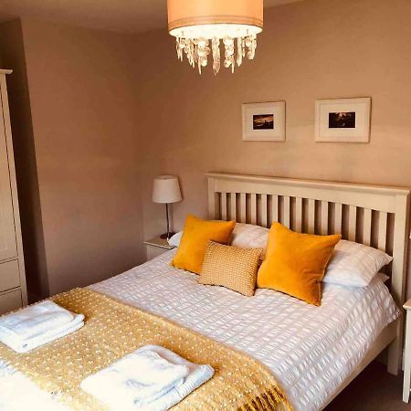 Two Bedroom House In Central Portree Eksteriør bilde